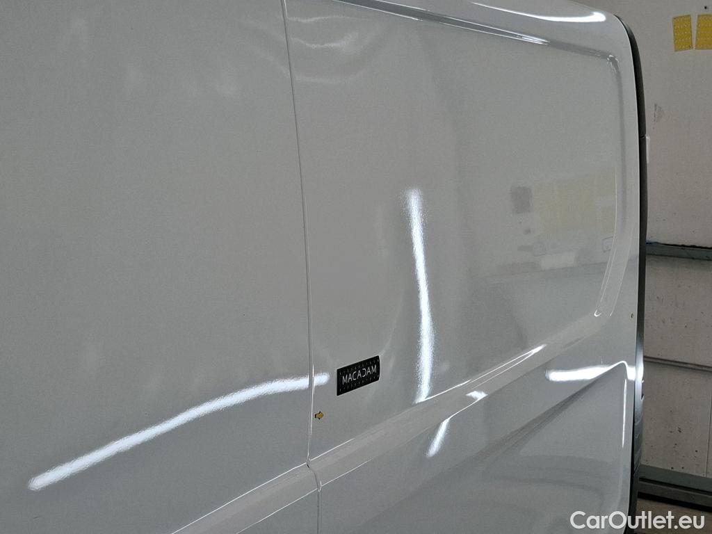  Renault  Trafic RENAULT  VU 4p Fourgon FG GCF L2H1 1300 dCi 120 #34