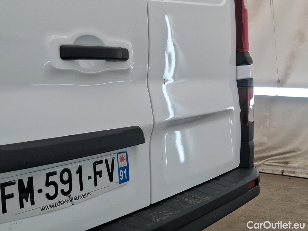  Renault  Trafic RENAULT  VU 4p Fourgon FG GCF L2H1 1300 dCi 120 #43