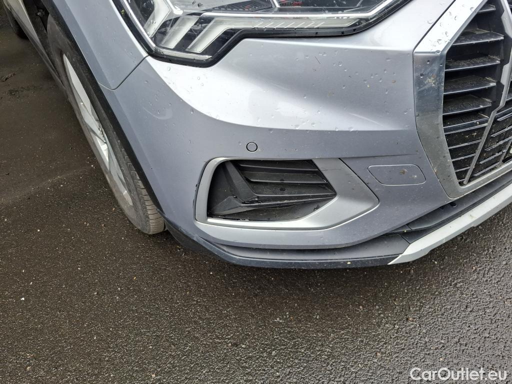  Audi  Q3 AUDI  / 2018 / 5P / SUV 1.5 35 TFSI 150 S TRONIC DESIGN LUXE #52
