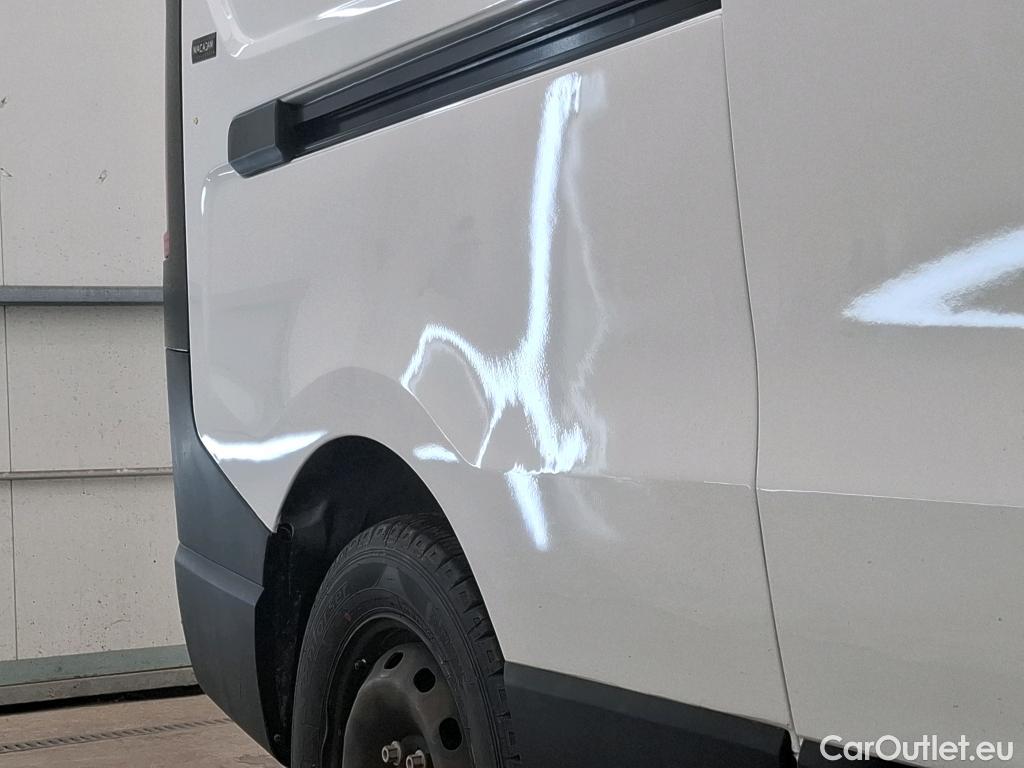  Renault  Trafic RENAULT  VU 4p Fourgon FG GCF L2H1 1300 dCi 120 #21