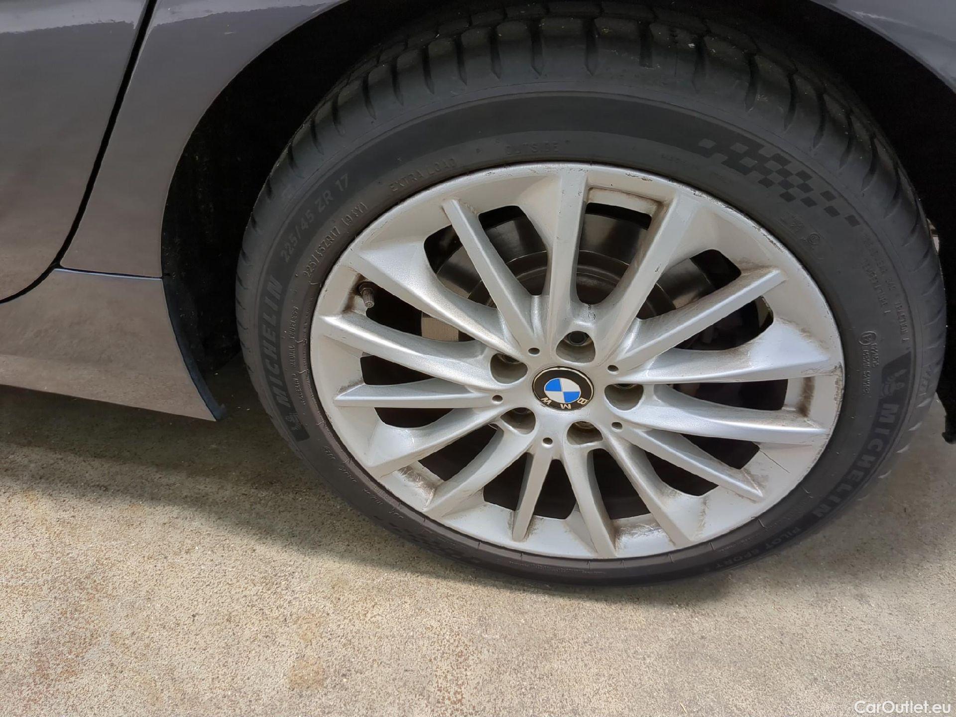  Bmw  Serie 1 Série 1 Berline 120 d Lounge 2.0 190CV BVA8 E6d #7
