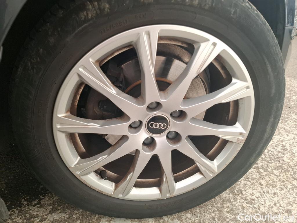  Audi  A4 AUDI  / 2019 / 4P / Berline 35 TFSI 150 S tronic Business Line #46