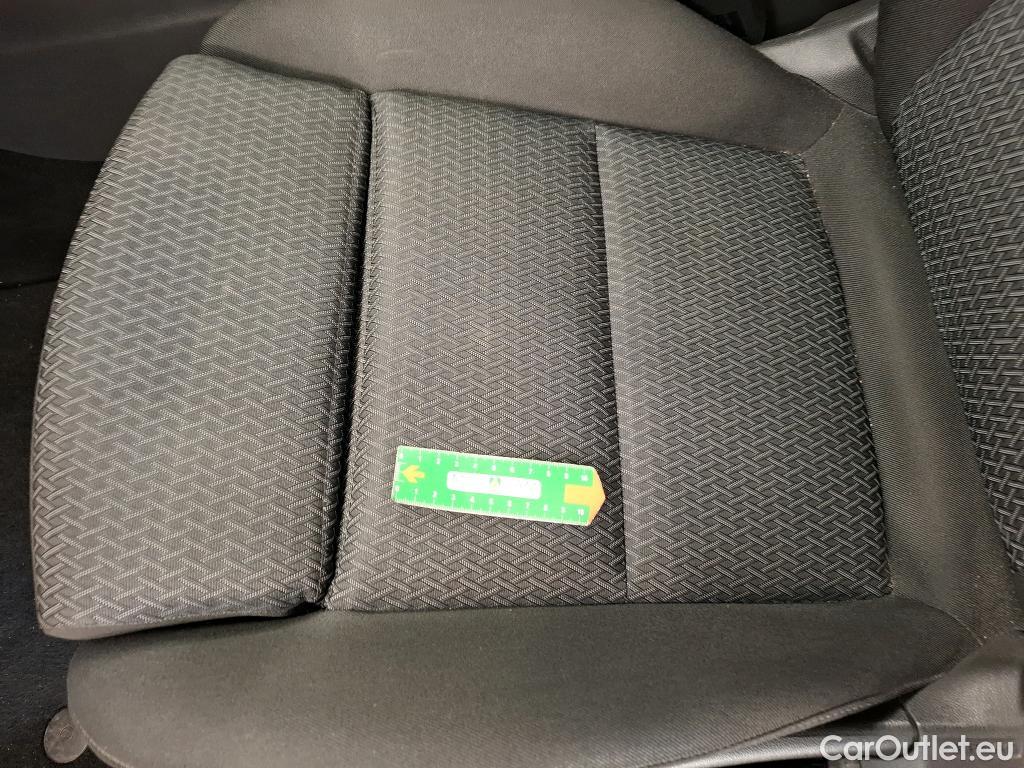  Opel  Insignia  B Sports Tourer Elegance Business 1.5 120CV BVM6 E6d #44