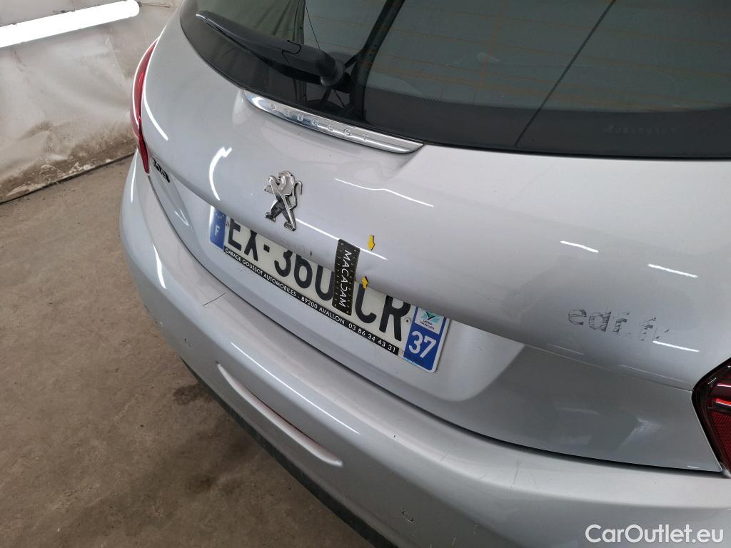  Peugeot  208  Allure Business 1.6 HDi 100CV BVM5 E6 #11