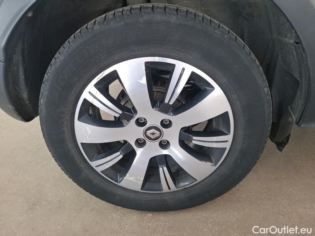  Renault  Captur  Business 0.9 TCe 90CV BVM5 E6 #48