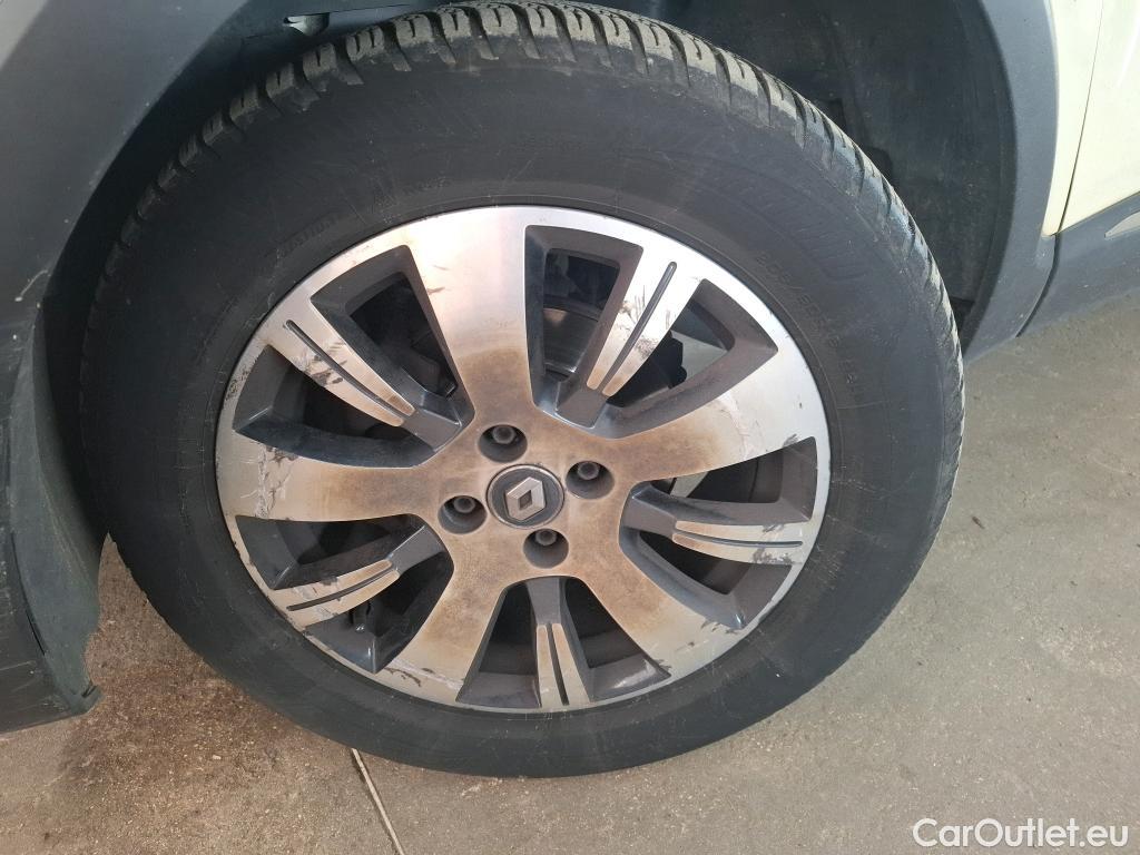  Renault  Captur  Business 0.9 TCe 90CV BVM5 E6 #9