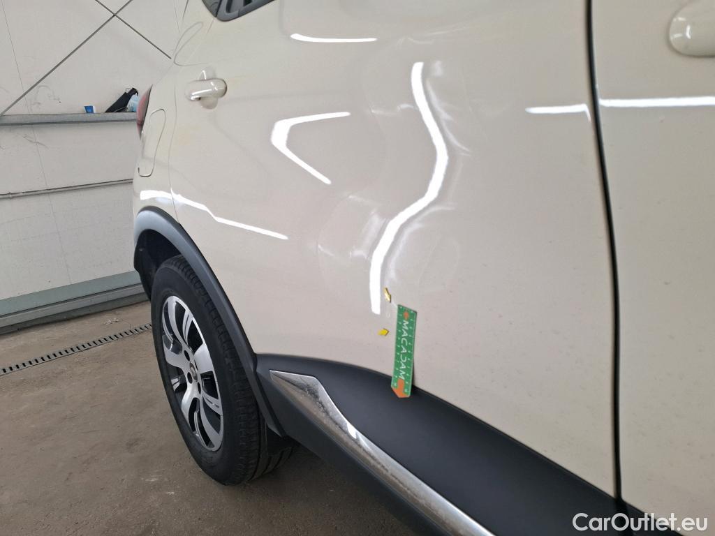  Renault  Captur  Business 0.9 TCe 90CV BVM5 E6 #64