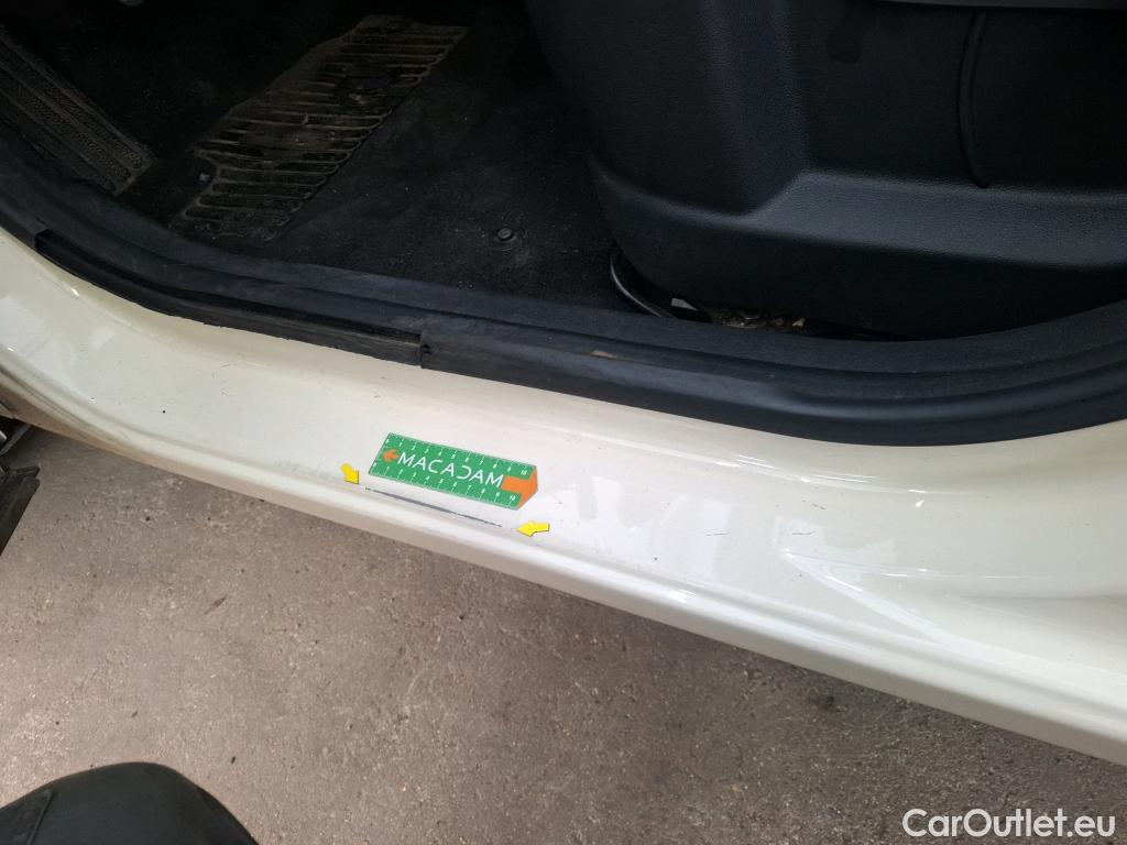  Renault  Captur  Business 0.9 TCe 90CV BVM5 E6 #31