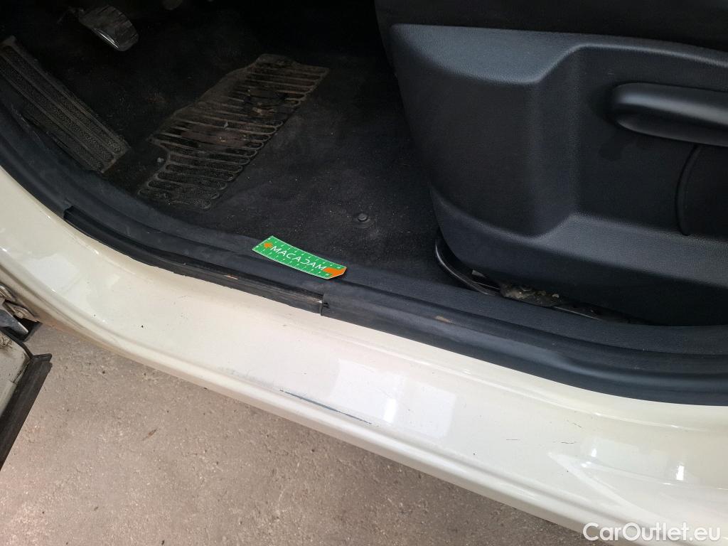  Renault  Captur  Business 0.9 TCe 90CV BVM5 E6 #45