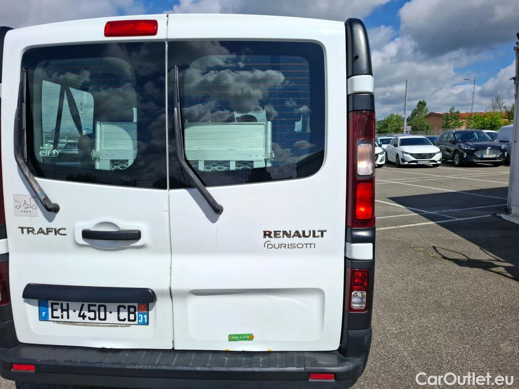  Renault  Trafic RENAULT  4p Combi Life L1 Energy dCi 125 9 places #16