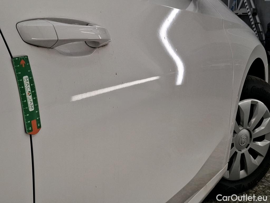  Skoda  Fabia  Active 1.0 MPI 80CV BVM5 E6d #12