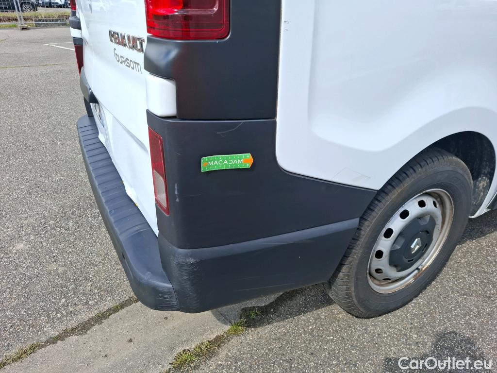 Renault  Trafic RENAULT  4p Combi Life L1 Energy dCi 125 9 places #123