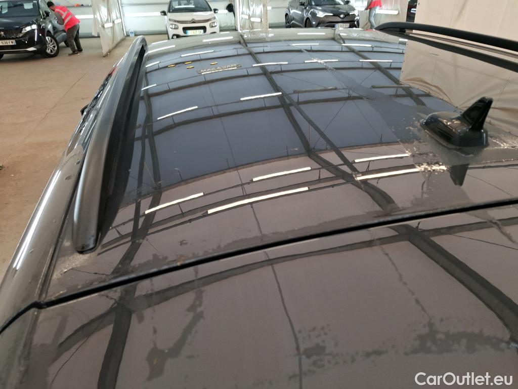  Volkswagen  Tiguan VOLKSWAGEN  / 2020 / 5P / SUV 1.4 eHybrid 245 DSG6 Life Business #14