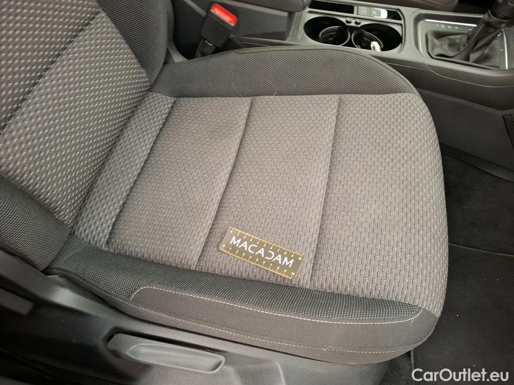  Volkswagen  Touran  Life Plus 1.5 TSI 150CV BVA7 7 Sieges 6E #17