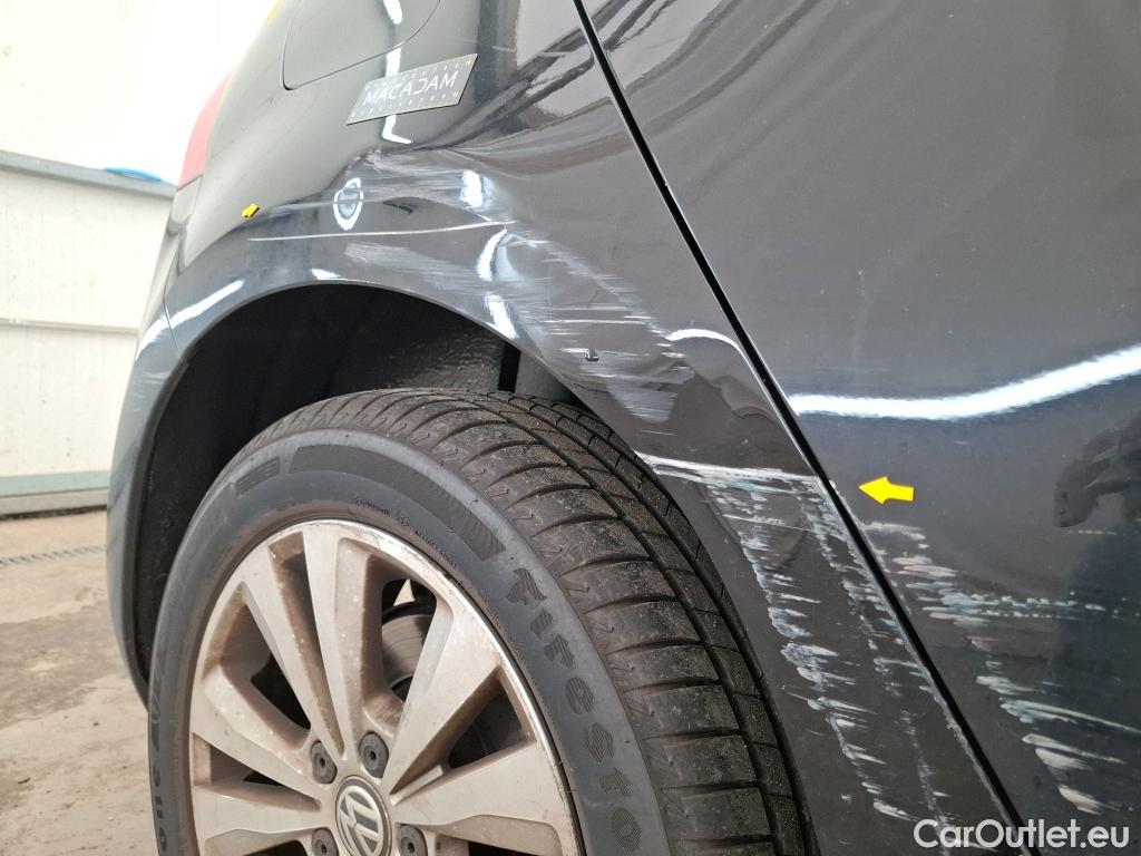  Volkswagen  Golf  VII Berline Connect Start-Stopp 1.0 TSI 115CV BVA7 E6dT #11