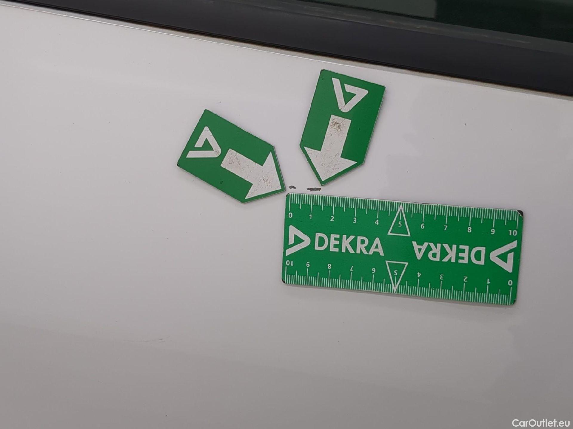 Peugeot  208  Affaire Premium Pack 1.5 HDi 100CV BVM5 E6dT #33