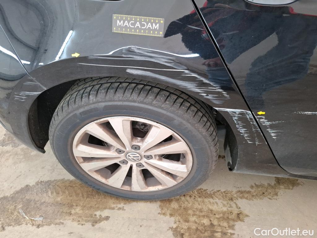  Volkswagen  Golf  VII Berline Connect Start-Stopp 1.0 TSI 115CV BVA7 E6dT #8