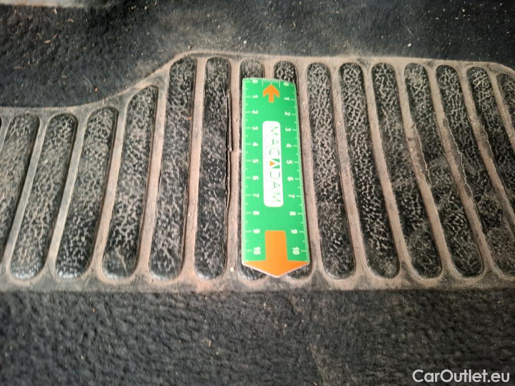  Renault  Clio RENAULT  Société VU 5p Berline Air dCi 75 #15