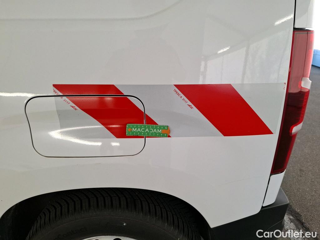  Citroen  Berlingo  Fourgon Worker M 1000 1.2 PureTech 130CV BVA8 E6d
 #43
