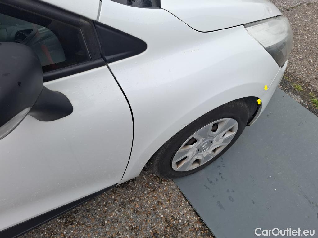  Renault  Clio RENAULT  Société VU 5p Berline Air dCi 75 #19