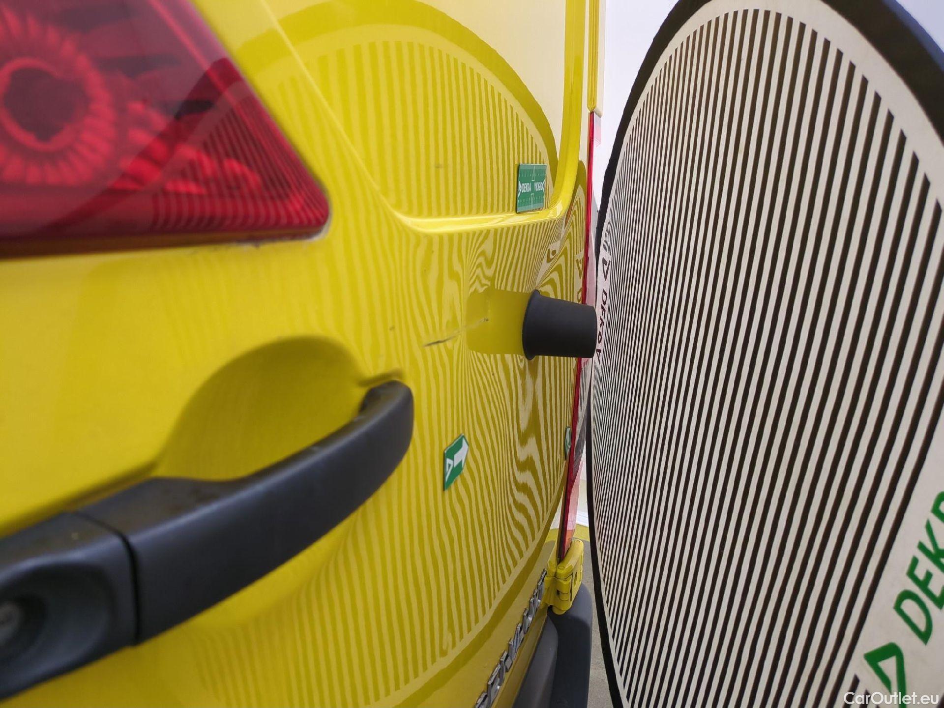  Renault  Master RENAULT  / 2019 / 4P / Fourgon tôlé FG Z.E.Tr CF F3100 L2H2 R75 AI - 19 #38