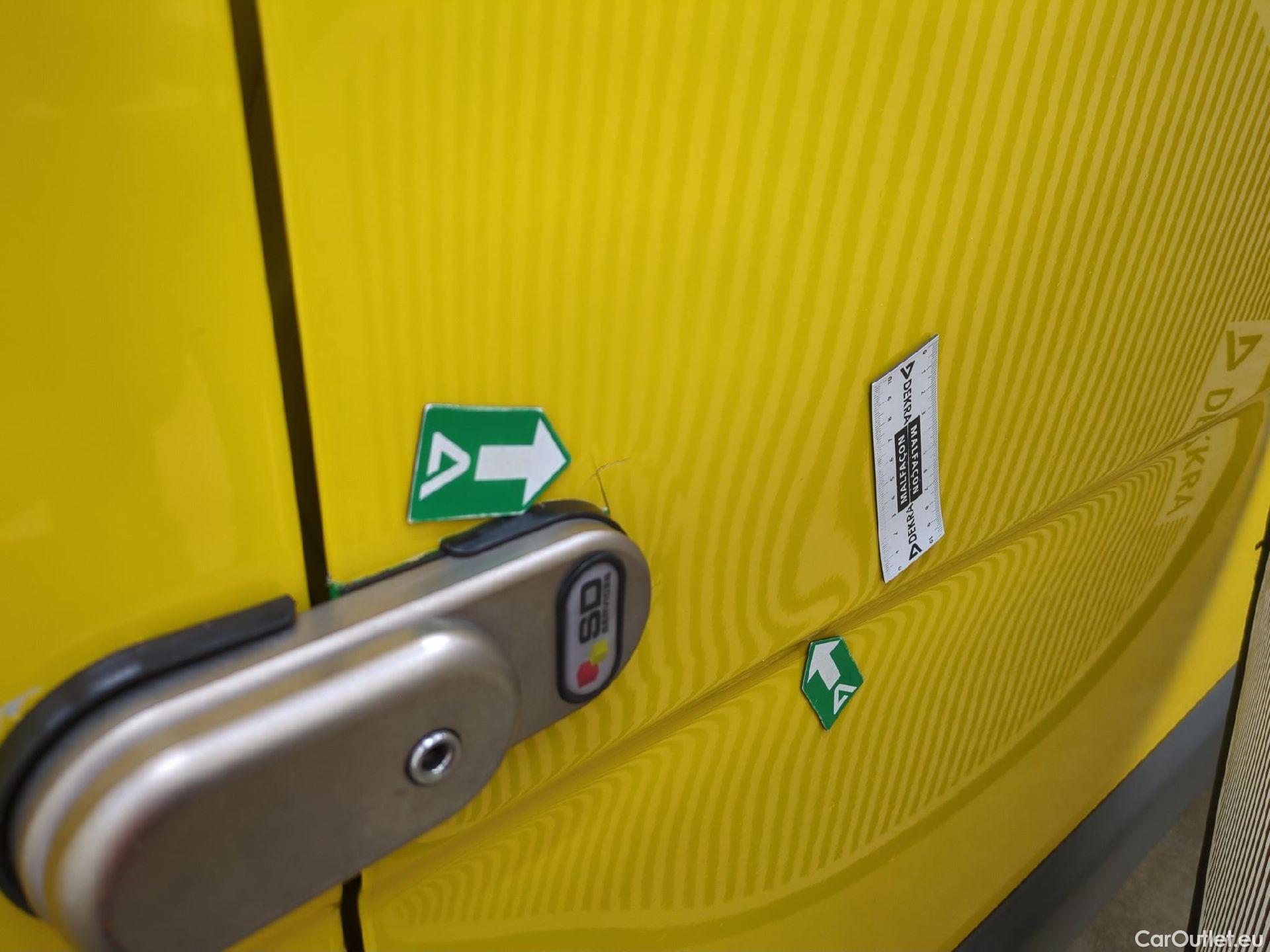  Renault  Master RENAULT  / 2019 / 4P / Fourgon tôlé FG Z.E.Tr CF F3100 L2H2 R75 AI - 19 #54