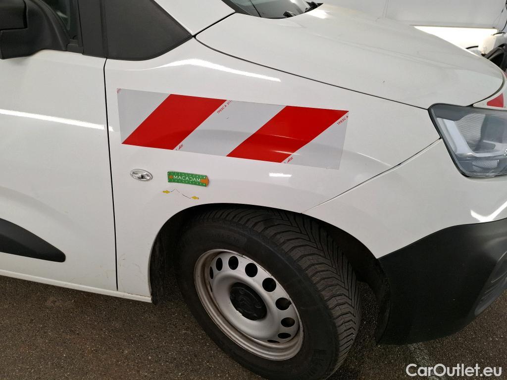  Citroen  Berlingo  Fourgon Worker M 1000 1.2 PureTech 130CV BVA8 E6d
 #53