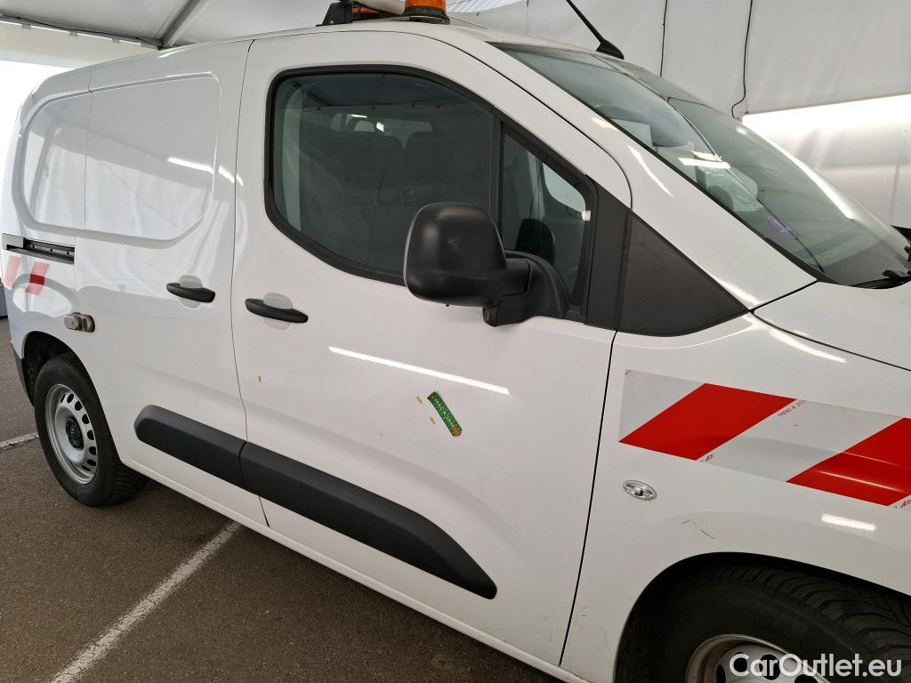  Citroen  Berlingo  Fourgon Worker M 1000 1.2 PureTech 130CV BVA8 E6d
 #15