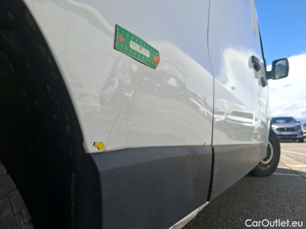  Renault  Trafic  Fourgon L2H1 3T Grand Confort 2.0 dCi 130CV BVM6 E6d #8