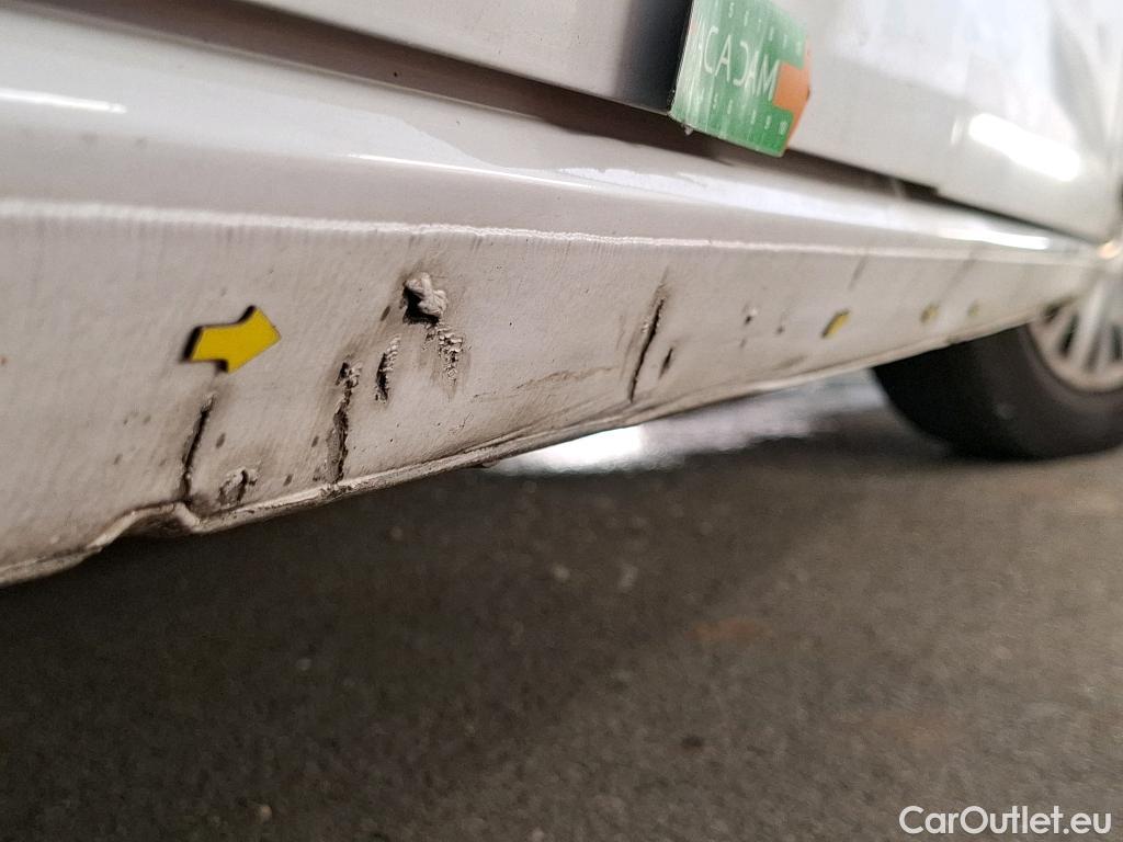  Volkswagen  Caddy VOLKSWAGEN  Cargo / 2020 / 4P / Fourgonnette 2.0 TDI 75ch Business #19