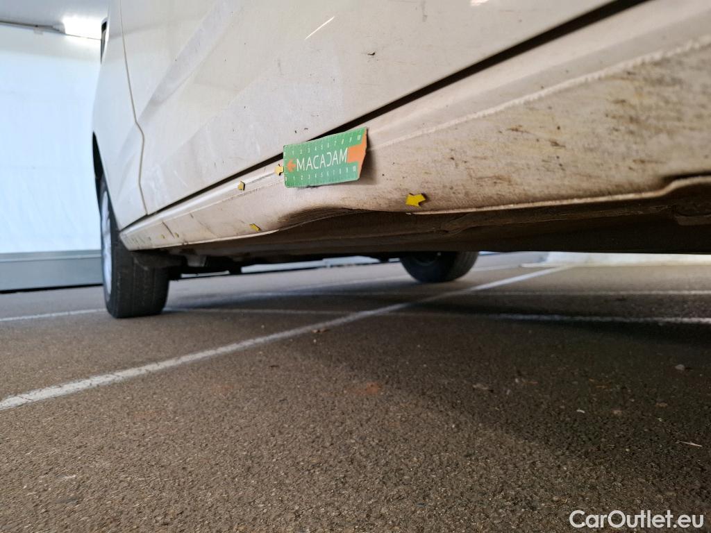  Volkswagen  Caddy VOLKSWAGEN  Cargo / 2020 / 4P / Fourgonnette 2.0 TDI 75ch Business #13