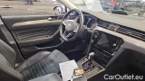  Volkswagen  Passat 2.0 TDI SCR DSG Elegance Variant #7