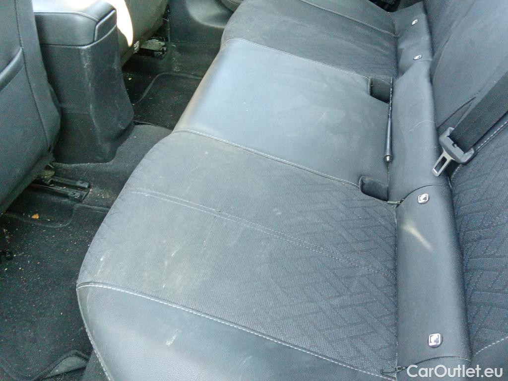  Opel  Corsa OPEL  1.2T XHL 74kW (100CV) Elegance #1