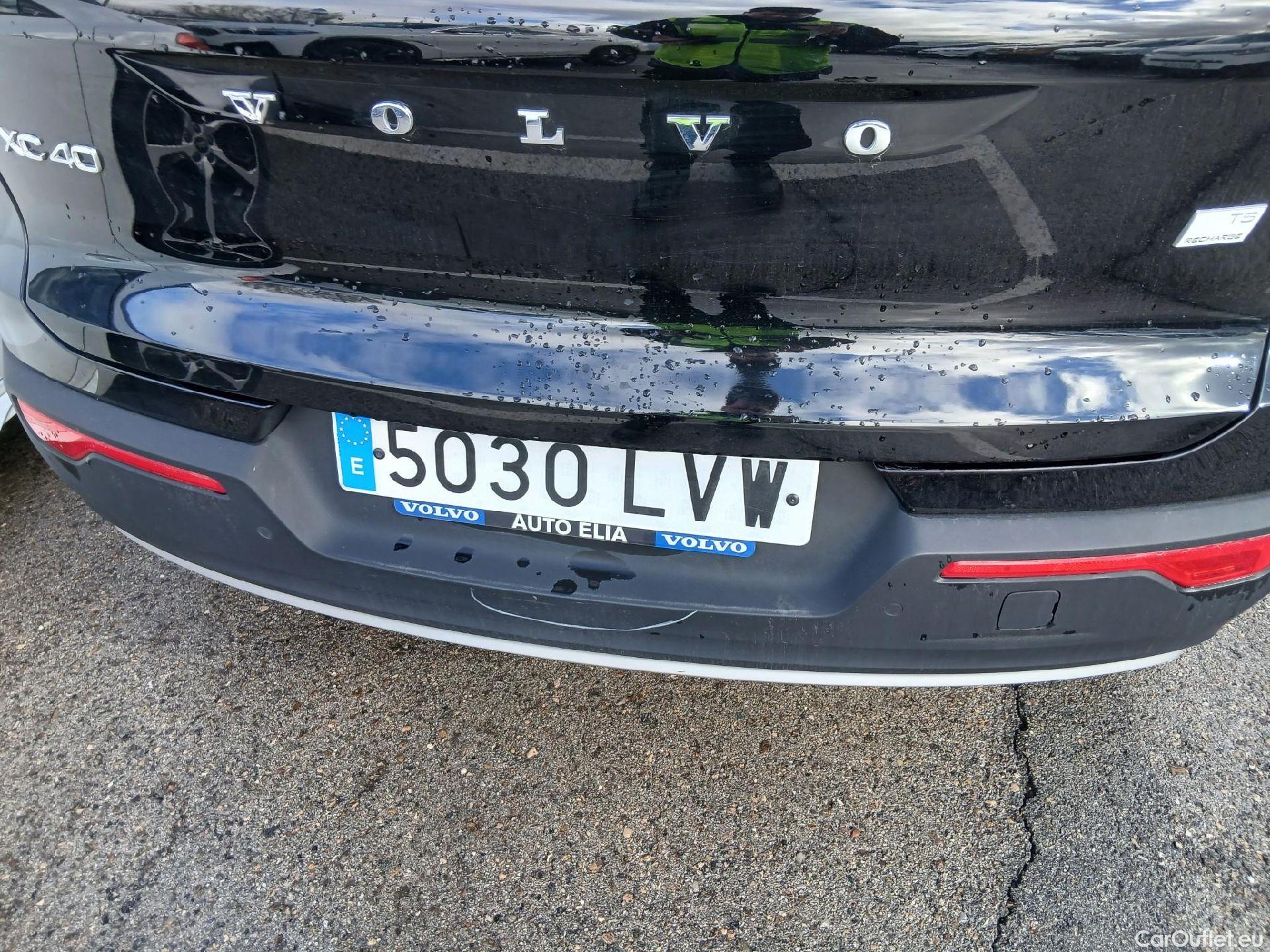  Volvo  XC 40 VOLVO XC40 / 2017 / 5P / todoterreno 1.5 T5 Twin Recharge Inscription Ex Auto #9