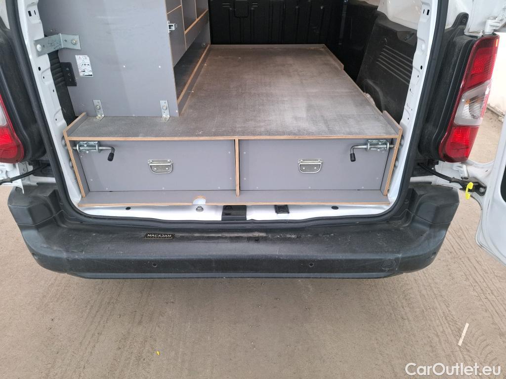  Citroen  Berlingo  Fourgon Worker M 1000 1.2 PureTech 130CV BVA8 E6d #26