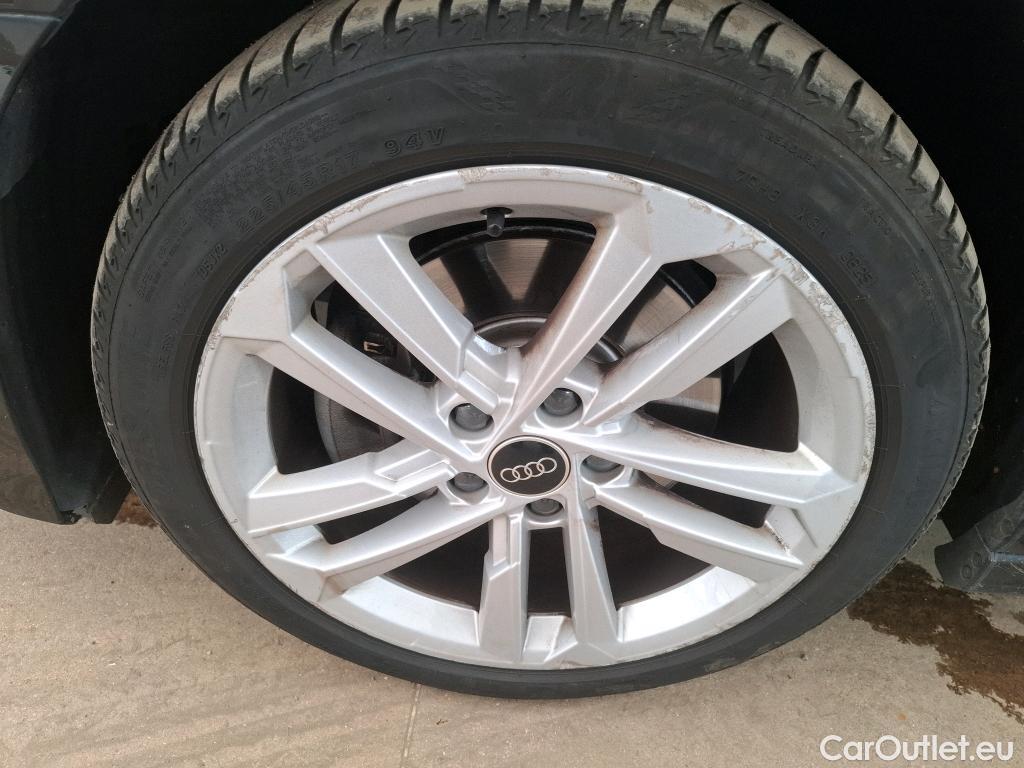  Audi  A3 AUDI  Sportback / 2020 / 5P / Berline 40 TFSI e 204 S Tronic Business Line #39