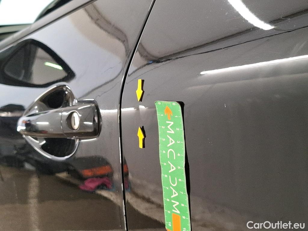  Peugeot  208  Affaire Premium Pack 1.6 HDi 75CV BVM5 E6 #60