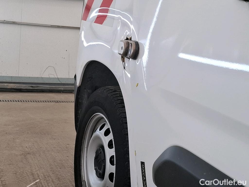  Citroen  Berlingo  Fourgon Worker M 1000 1.2 PureTech 130CV BVA8 E6d #20