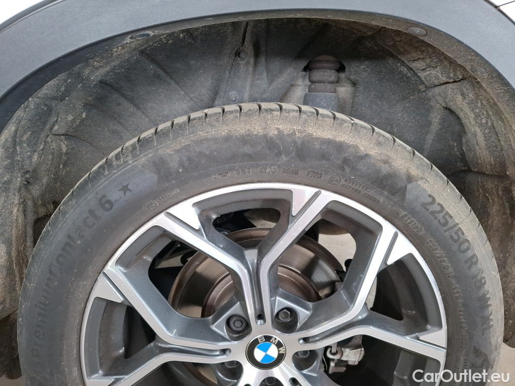  Bmw  X2 BMW  / 2017 / 5P / SUV sDrive18i Business DesignDKG7 #26