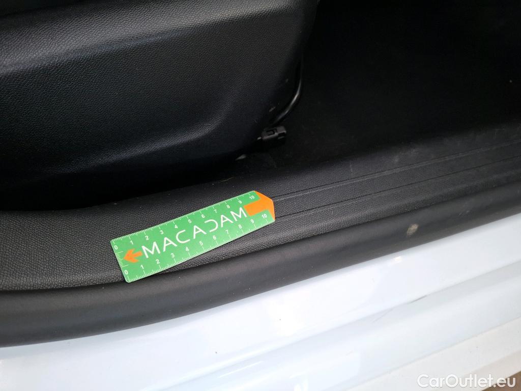  Peugeot  208  Active Business 1.5 HDi 100CV BVM6 E6d #10