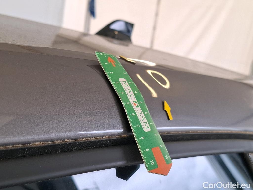  Renault  Captur RENAULT  / 2019 / 5P / SUV techno E-Tech hybride rechargeable 160 #24
