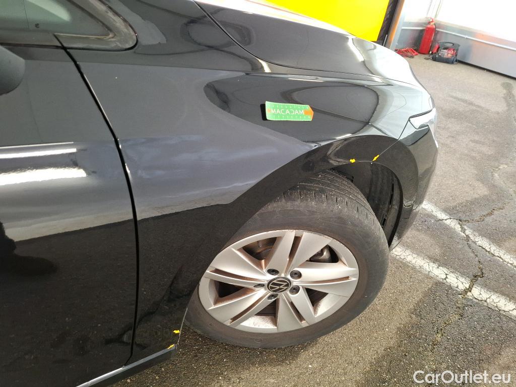  Volkswagen  Golf  VOLKSWAGEN / 2020 / 5P / Berline 2.0 TDI SCR 115 DSG7 Life Busi 1st #15