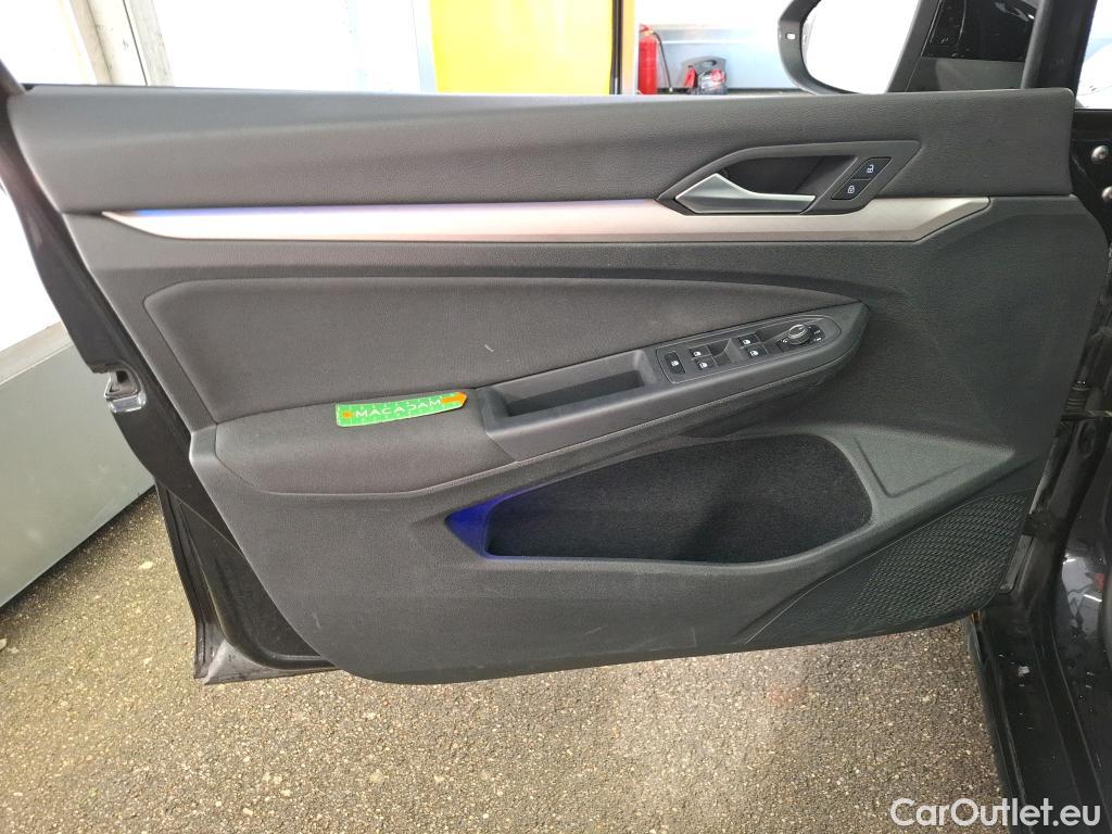  Volkswagen  Golf  VOLKSWAGEN / 2020 / 5P / Berline 2.0 TDI SCR 115 DSG7 Life Busi 1st #37