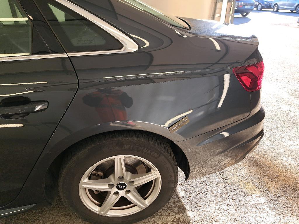  Audi  A4  Berline 35 TDI Business line 2.0 TDI 165CV BVA7 E6d #4