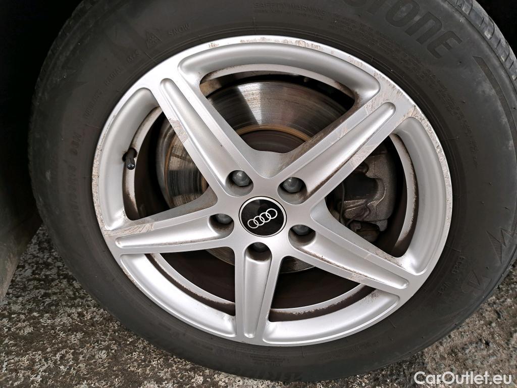  Audi  A4  Berline 35 TDI Business line 2.0 TDI 165CV BVA7 E6d #31