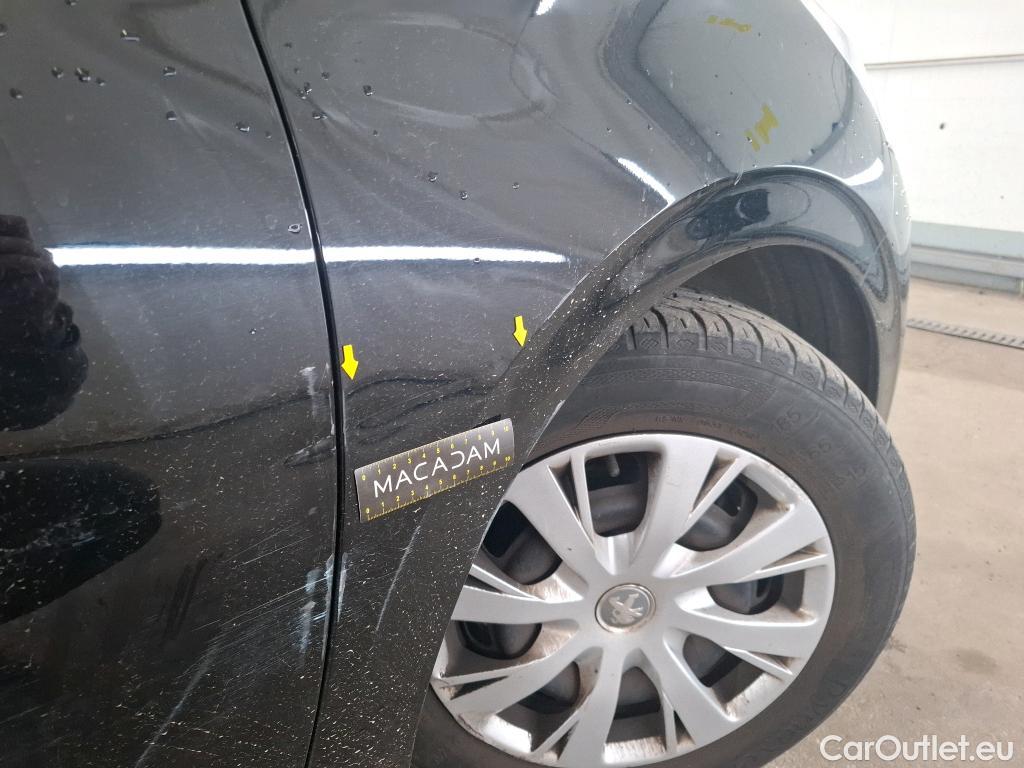  Peugeot  208  Affaire Premium Pack 1.6 HDi 75CV BVM5 E6 #7