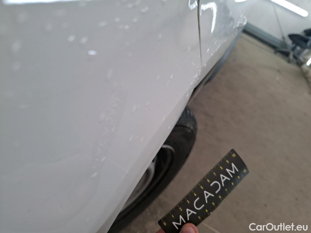  Citroen  Berlingo  Fourgon Club M 650 1.5 BlueHDi 100CV BVM6 E6d #24