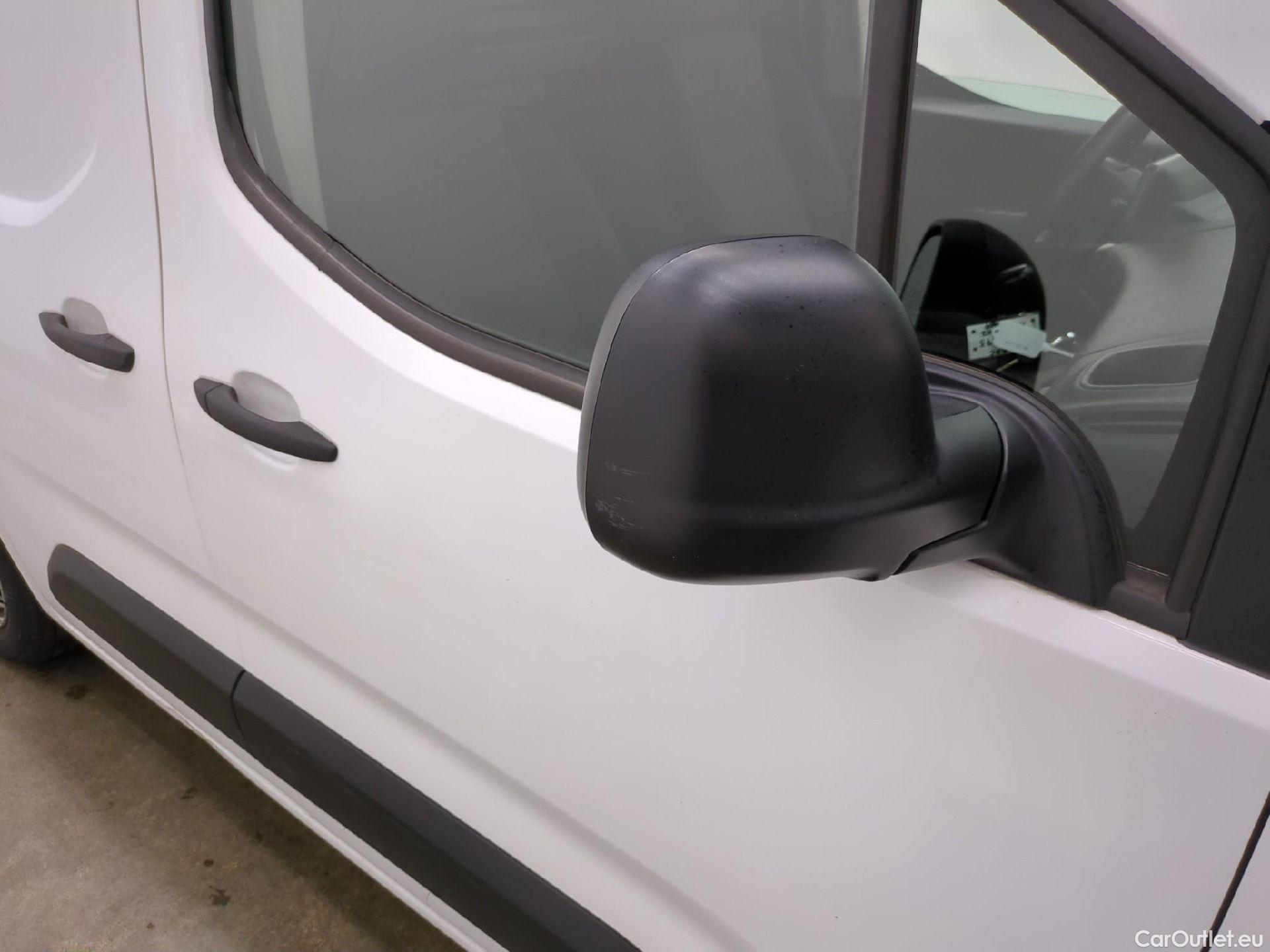  Citroen  Berlingo  Fourgon Club M 650 1.5 BlueHDi 75CV BVM5 E6dT #24