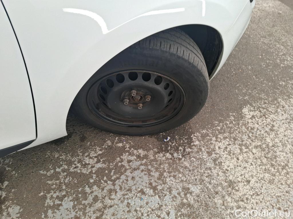  Renault  Clio  IV Air MediaNav 1.5 dCi 90CV BVM5 E6 #10