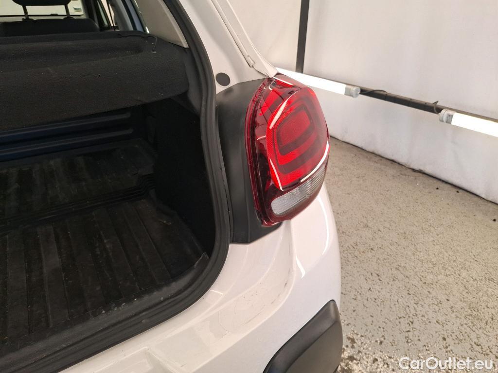  Citroen  C3  Société Feel Business R 1.5 BlueHDI 100CV BVM6 E6d #1